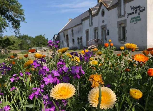 Photo de EARL CELARD / Magasin à la ferme "Maison Jeanne et Jean"